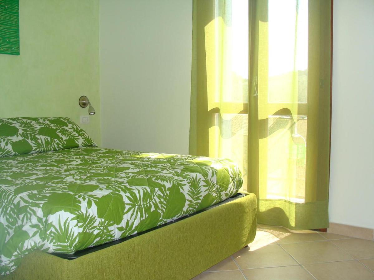 Le Residenze Del Mare Villa Porto San Paolo  Dış mekan fotoğraf