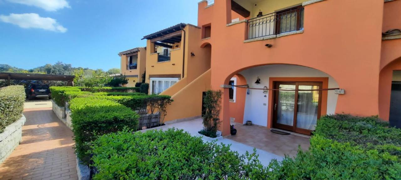 Le Residenze Del Mare Villa Porto San Paolo  Dış mekan fotoğraf
